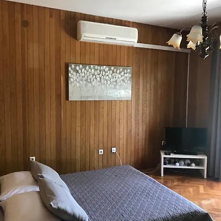 Apartment Dobric Kastela