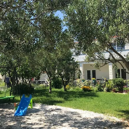Apartamento Dobric Kaštela